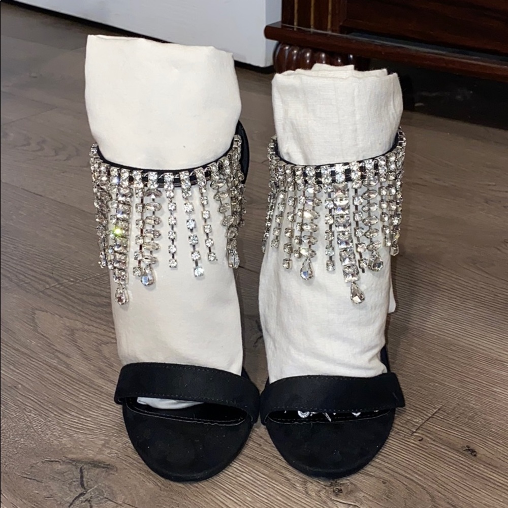 Black Heels with Dangling crystals on ankle Size 7